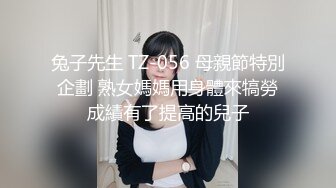 白肤美婴儿肥嫩妹子和大鸡巴混血帅哥宿舍啪啪激射肚皮上