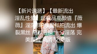 www.98T.la@美丽的拉丁裔米娅·史塔克与大奶／传教士