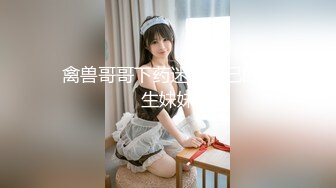 白皙美乳骚骚妹子两男一女3P两场大秀，制服黑丝诱惑面罩男后入猛操，上位骑乘抽插边操边口交，搞完休息下接着再来一场