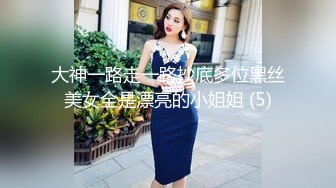 【极品反差婊】超高颜值亚裔妹子粉嫩的乳头与小穴，完美的乳晕与极品奶子，紫薇叫声诱人！ (1)